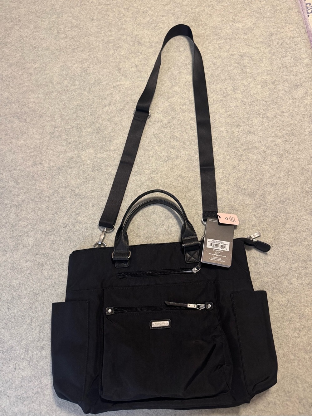 NWT Baggallini Classic 3-in-1 Convertible Tote, Backpack, and Crossbody Bag
